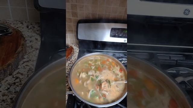 готовим суп тайский том Ям с криветками