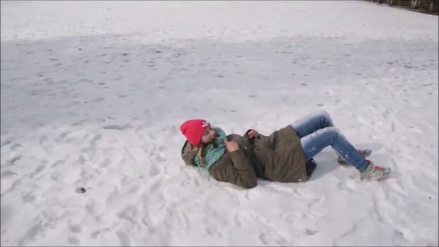 Sveta Kent (выгуливаю брата и собаку) смотреть онлайн
