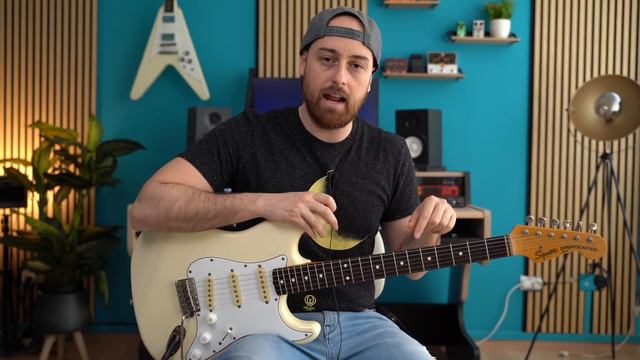 La RARISSIMA Squier JV (1983), perché è meglio di una FENDER? смотреть онлайн