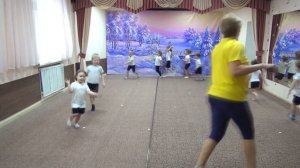 Надувайся пузырь. Подвижная и музыкальная игра для детей 3-5 лет