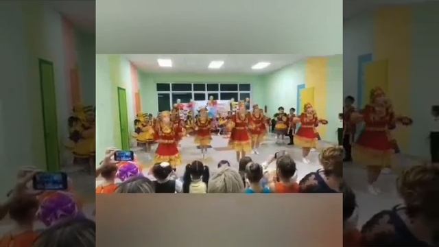 Хореографический ансамбль "Волжские звездочки" танец Барыня смотреть онлайн