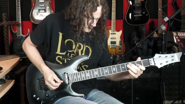 Speed Mechanics 2 Preview: "Never Ending Story" Sweep Picking Study смотреть онлайн
