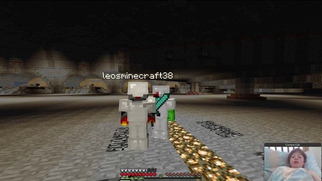 TROLLING MY FRIEND LEO WITH DIAMOND SWORD смотреть онлайн