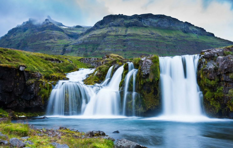 Изысканный водопад. Успокаивающий скалистый ручей ✦ Звуки леса и пение птиц ✦ Relax Sleep смотреть онлайн