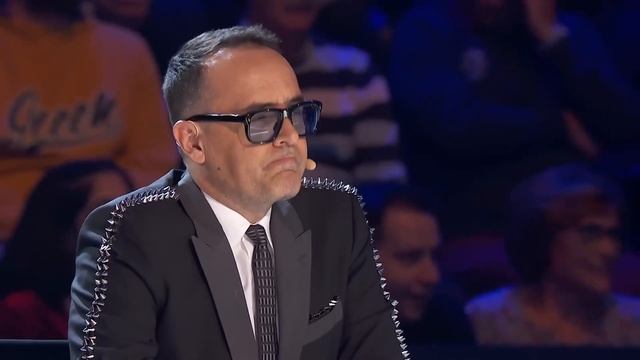 8 Year Old Ballerina AMAZES in The Grand Final With An Emotional Performance! | Kid's Got Talent смотреть онлайн