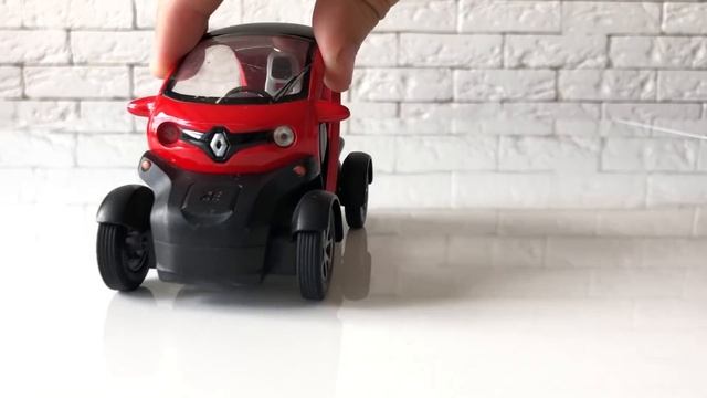 Учим БУКВЫ и МАРКИ машин. Развивающее видео для детей.