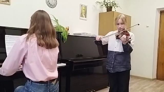 Юдина Валерия, Л. Бетховен, Менуэт смотреть онлайн