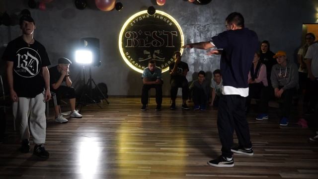 HIP HOP PRO 1/8: СААК(win) vs СТЕПЛЕР vs НАЯ смотреть онлайн
