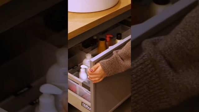 ПОРЯДОК В ВАННОЙ ЗА 600 РУБЛЕЙ #организацияпространства #порядок #лайфхак #органайзеры смотреть онлайн