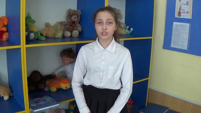 Страна читающая — София Ковалева читает «Что такое хорошо и что такое плохо» В. В. Маяковского смотреть онлайн