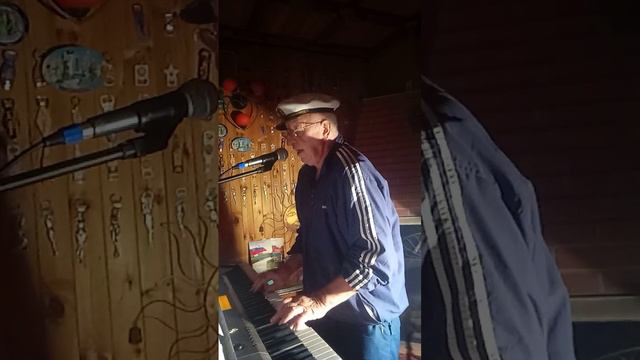 ПОЧЕМУ ТЫ ЗАМУЖЕМ? (Ю.Батицкий - шансон) смотреть онлайн