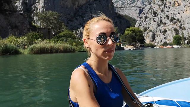На баркасе в горный ресторан. смотреть онлайн