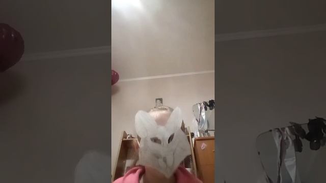 Лера с маской Алисы из зайчика танцует под песню Татарстан супер гут смотреть без смс и регистрации смотреть онлайн