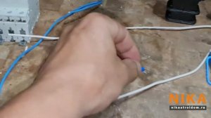 Как подключить электричество к частному дому. Монтаж влагозащищенного электрощитка.