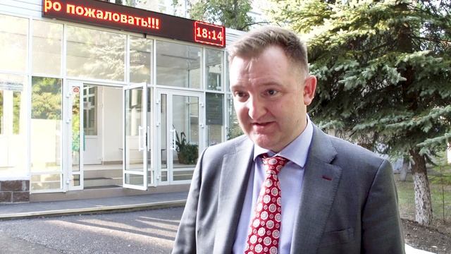 Визит первого заместителя Министра просвещения России Александра Бугаева смотреть онлайн