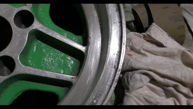 Полировка дисков до зеркала в ручную.Какую пасту Выбрать? Marpol Vs Dialux какая паста лучше? смотреть онлайн