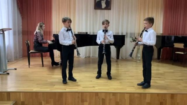 Ансамбль кларнетистов "Синкопа". Русская народная песня "Калинка". Концертмейстер Пономарева А.Н. смотреть онлайн
