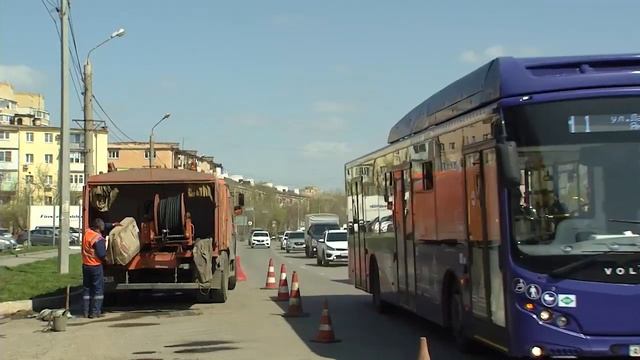 В Астрахани меняют сети ливневой канализации смотреть онлайн