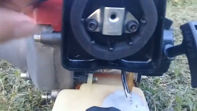 Триммер НА ХОЛОДНУЮ плохо заводится, что делать? смотреть онлайн