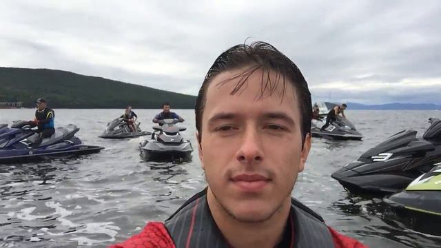 думаем что будем делать смотреть онлайн