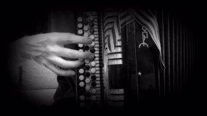 Темная ночь - на баяне.mp4