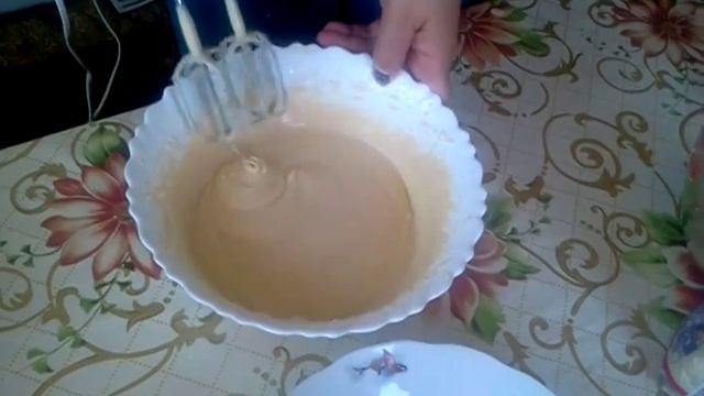 Маффины или кекс с мясной начинкой и зеленью смотреть онлайн