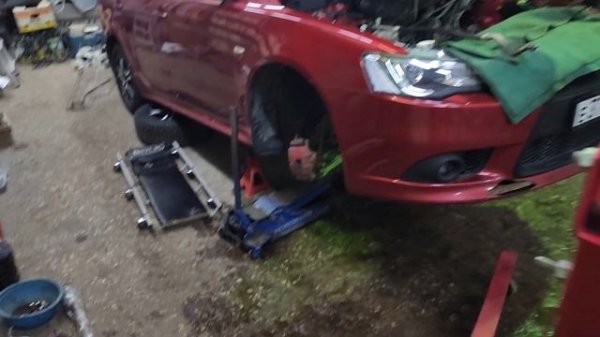 ИЗ 1.5 В 2.4 СВАП Lancer 10