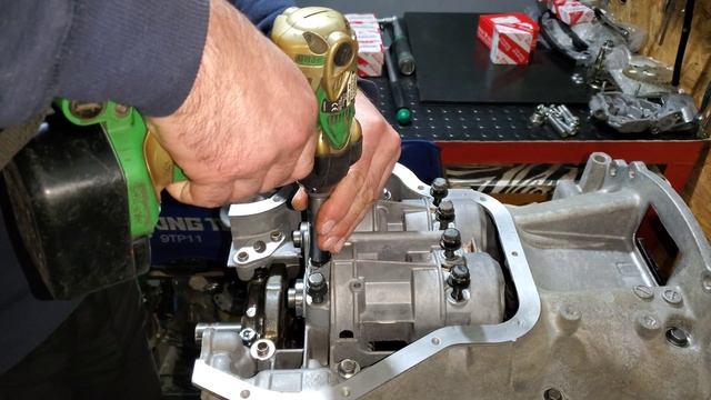 TOYOTA ENGINE 2AZ-FE смотреть онлайн