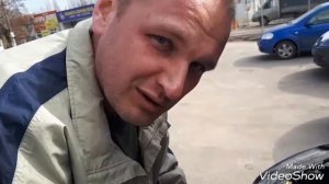 Как поменять лампочку на vw golf 7 в левой фаре не снимая ее?