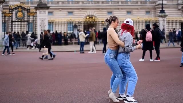 Bachata Experience London смотреть онлайн
