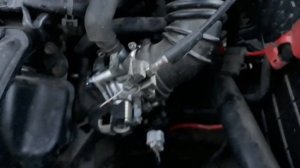 Гудит в районе корпуса воздушного фильтра Королла 120 4zz