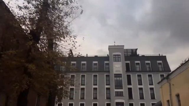 Белая утка в центре/Пешая экскурсия по центру/Романтика улочек Москвы смотреть онлайн