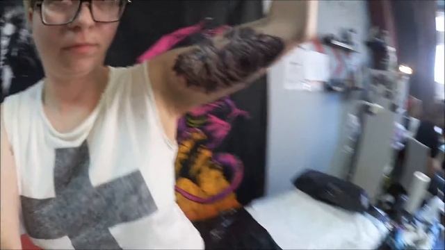 VLOG/ Новая ТАТУИРОВКА / Я ношу ПАМПЕРСЫ для ВЗРОСЛЫХ? смотреть онлайн