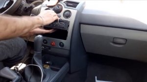Megane 2, installing a Car Bluetooth  5.0 Aux cable handsfree calling adapter for Renault Updatelis