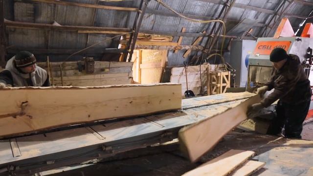 Лесопильная линия Триумф - пиление мерзлой березы смотреть онлайн