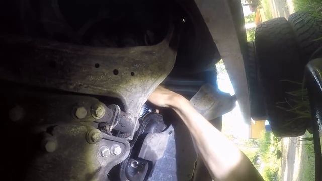 Nissan Primera P12 2.0 oil & oil filter change смотреть онлайн