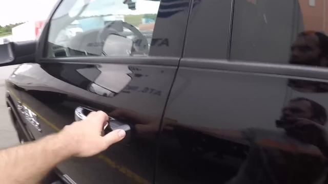 Дальнобой. Работа на пикапе в США без CDL и обзор техники 2014 Dodge Ram 3500. смотреть онлайн