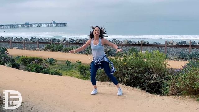 Zumba Warm Up - DJBaddmixx Jessica's 10min StayFit Mix || DanceFit University смотреть онлайн