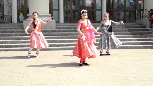 Студия индийского танца "Девдаси".MOV смотреть онлайн