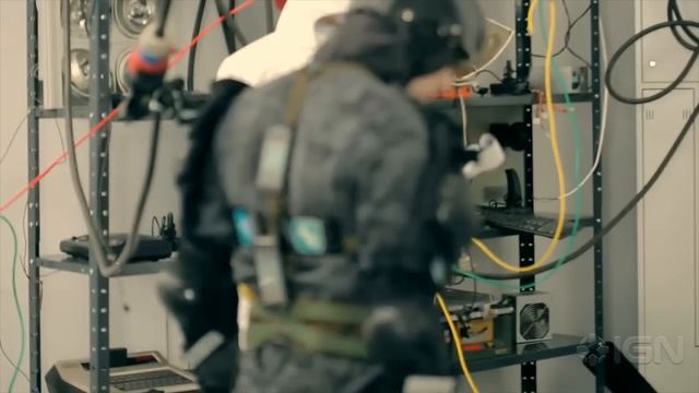 Anomaly: Warzone Earth - Researching the Perfect Controller смотреть онлайн