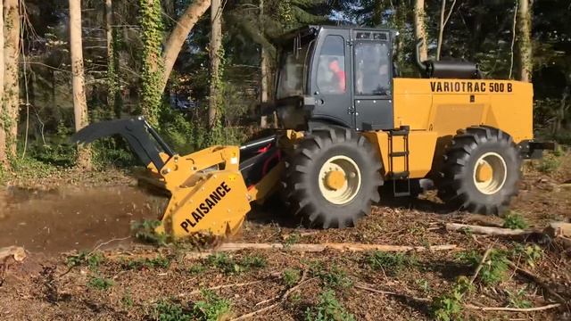 Уничтожение больших пней мульчером Variotrac 500. Crushing Large Stumps With Variotrac 500 Mulcher