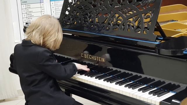 Little Elisey Mysin shows Grandmaster level on the piano смотреть онлайн