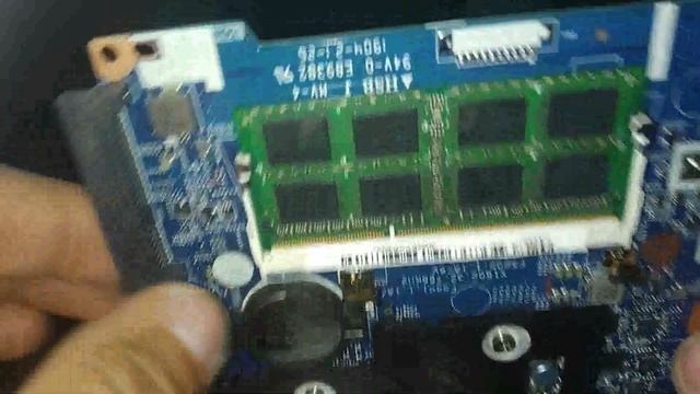 Noutbuk Acer Extensa EX2519 N15W4 Ga Tezkor Xotira (operativka) Qo'yish.