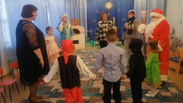 Новый год 2022 гр. подготовительная группа "Пчелки" смотреть онлайн