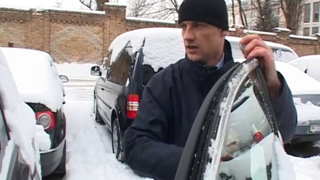 Уход за дверными уплотнителями автомобилей. Советы Атлант-М