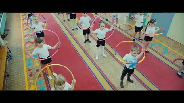 Один день детского сада смотреть онлайн