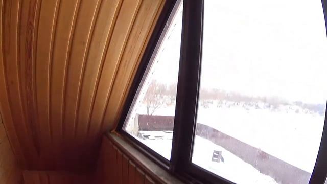 Дача .Сгнила обшивка балкона .Разбор предстоящих работ.