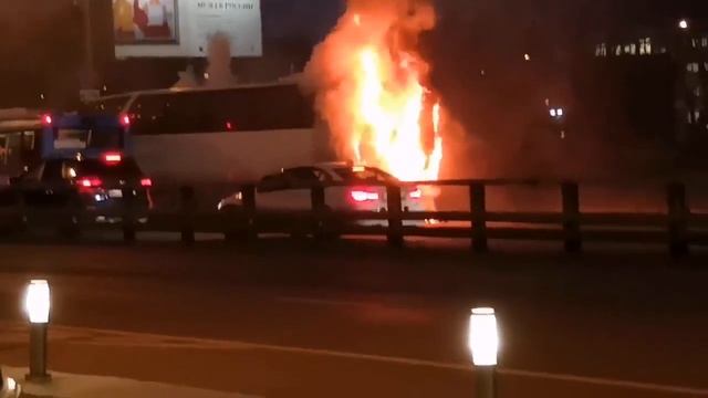 Горящий автобус на Боровском шоссе 2 смотреть онлайн