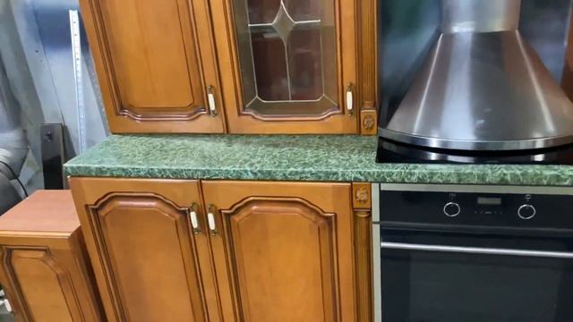 Кухонный гарнитур фасад массив с Техникой смотреть онлайн