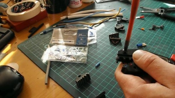 Обжимные пресс-клещи для различных наконечников из Китая/Crimping Pliers for End Sleeves